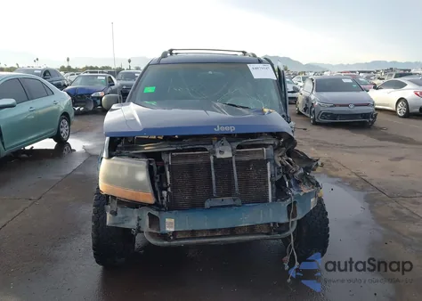 2001 Jeep Grand Cherokee Laredo z USA, uszkodzony, nr VIN 1J4GW48S11C544253